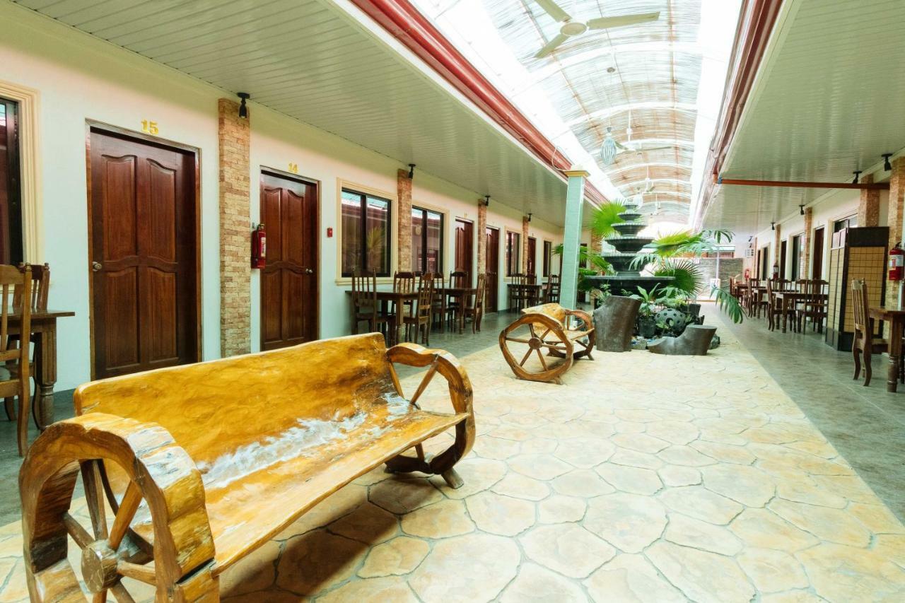 Reddoorz Premium Near Pristine Beach Puerto Princesa Extérieur photo